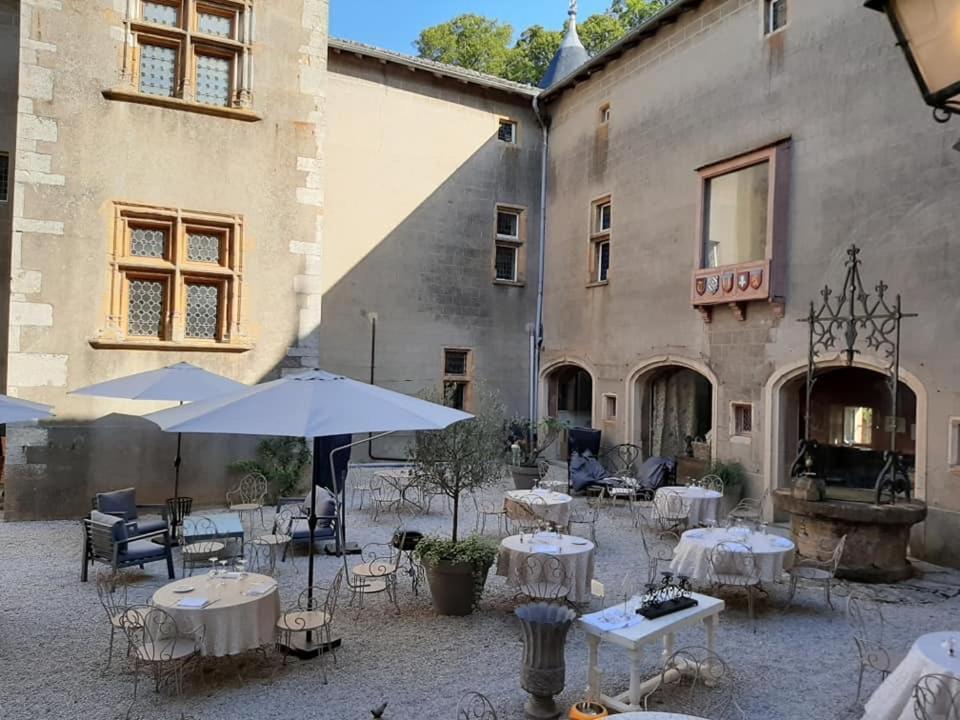 Chateau De Varennes Exteriér fotografie